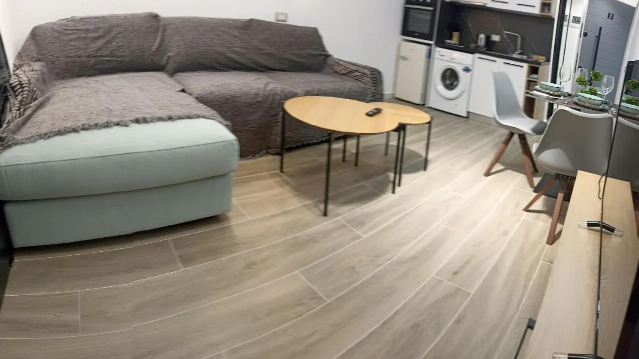 Deluxe Apartment Bllok Tirana